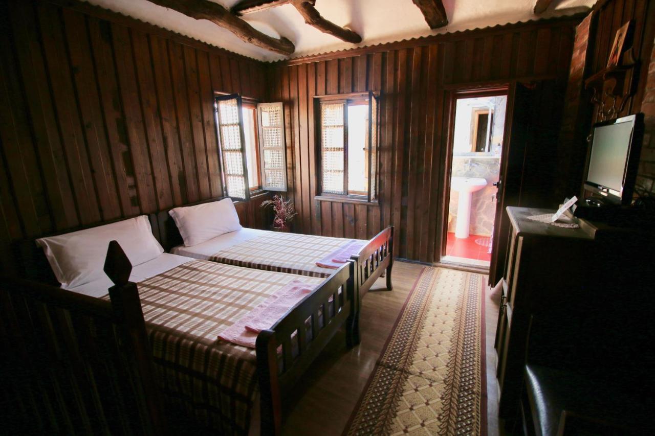 Hotel Nasho Vruho Berat Dış mekan fotoğraf