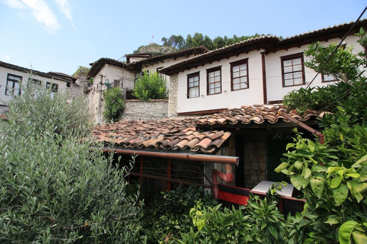 Hotel Nasho Vruho Berat Dış mekan fotoğraf
